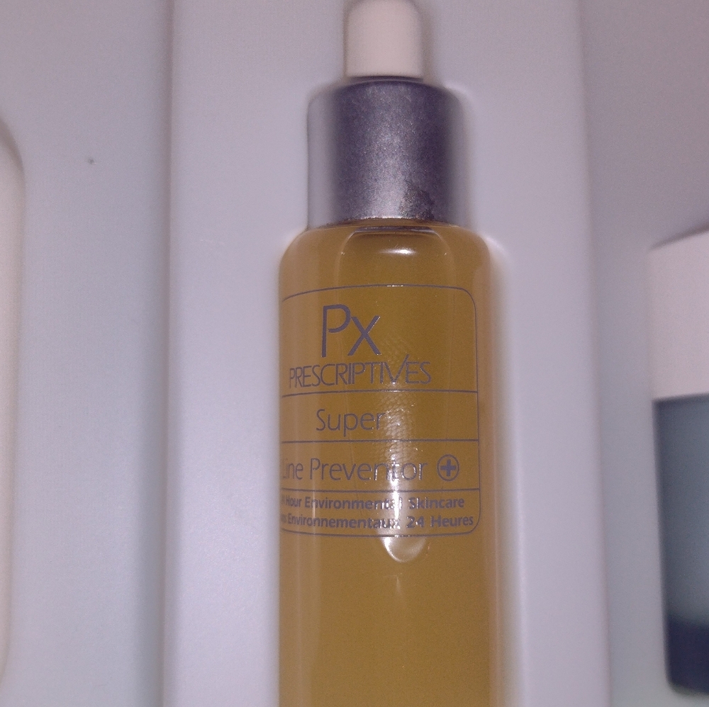 Prescriptives Daily Care For Drier Skin Box Set - Picture 4 of 7